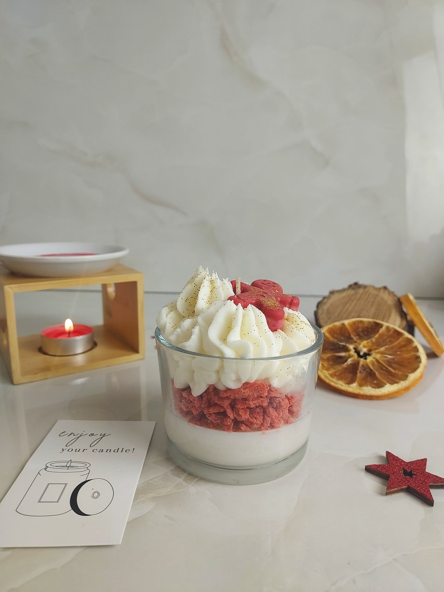 Gingerbread Mousse Vanilla Pralina