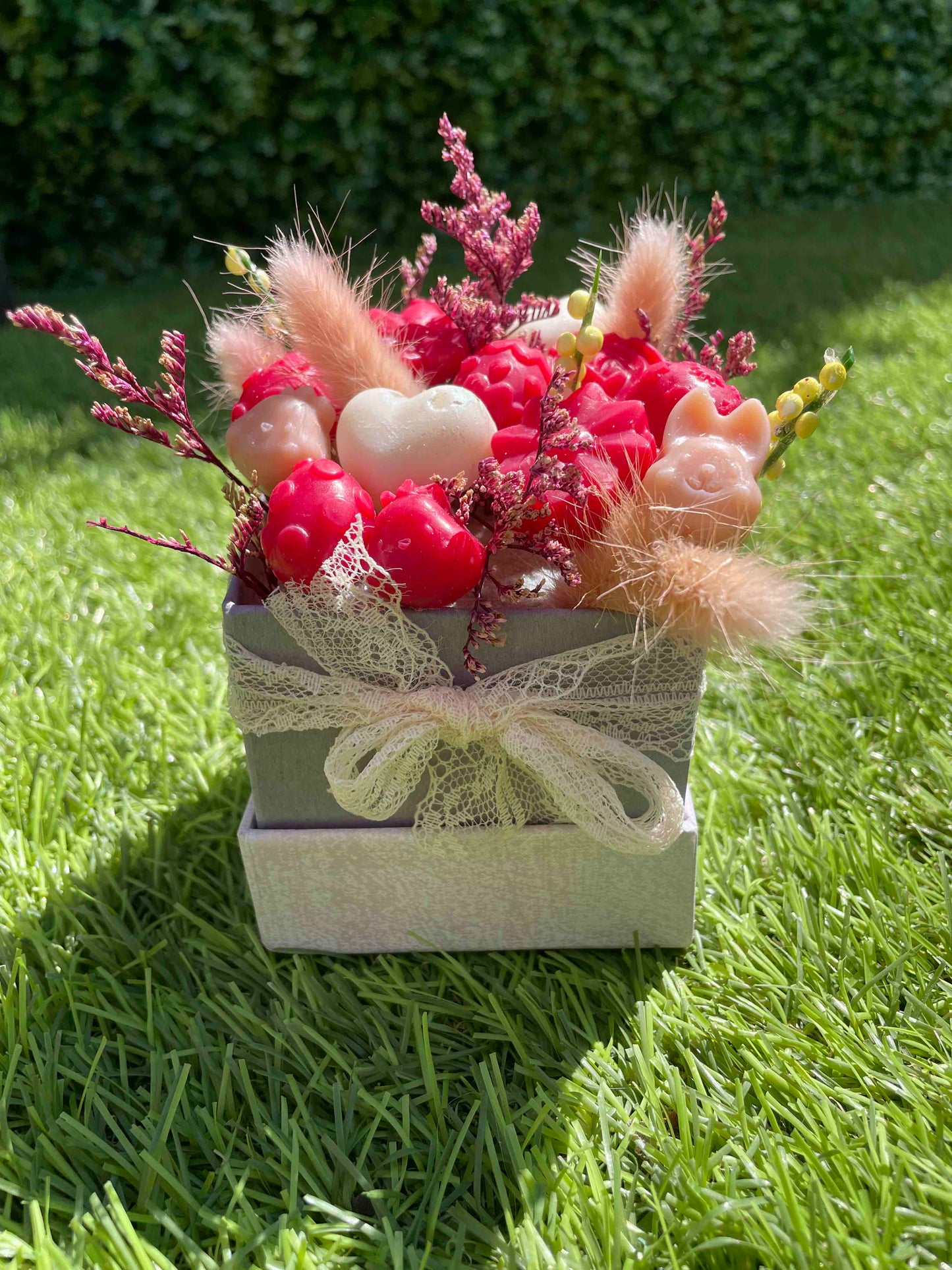 Sweet Box Red