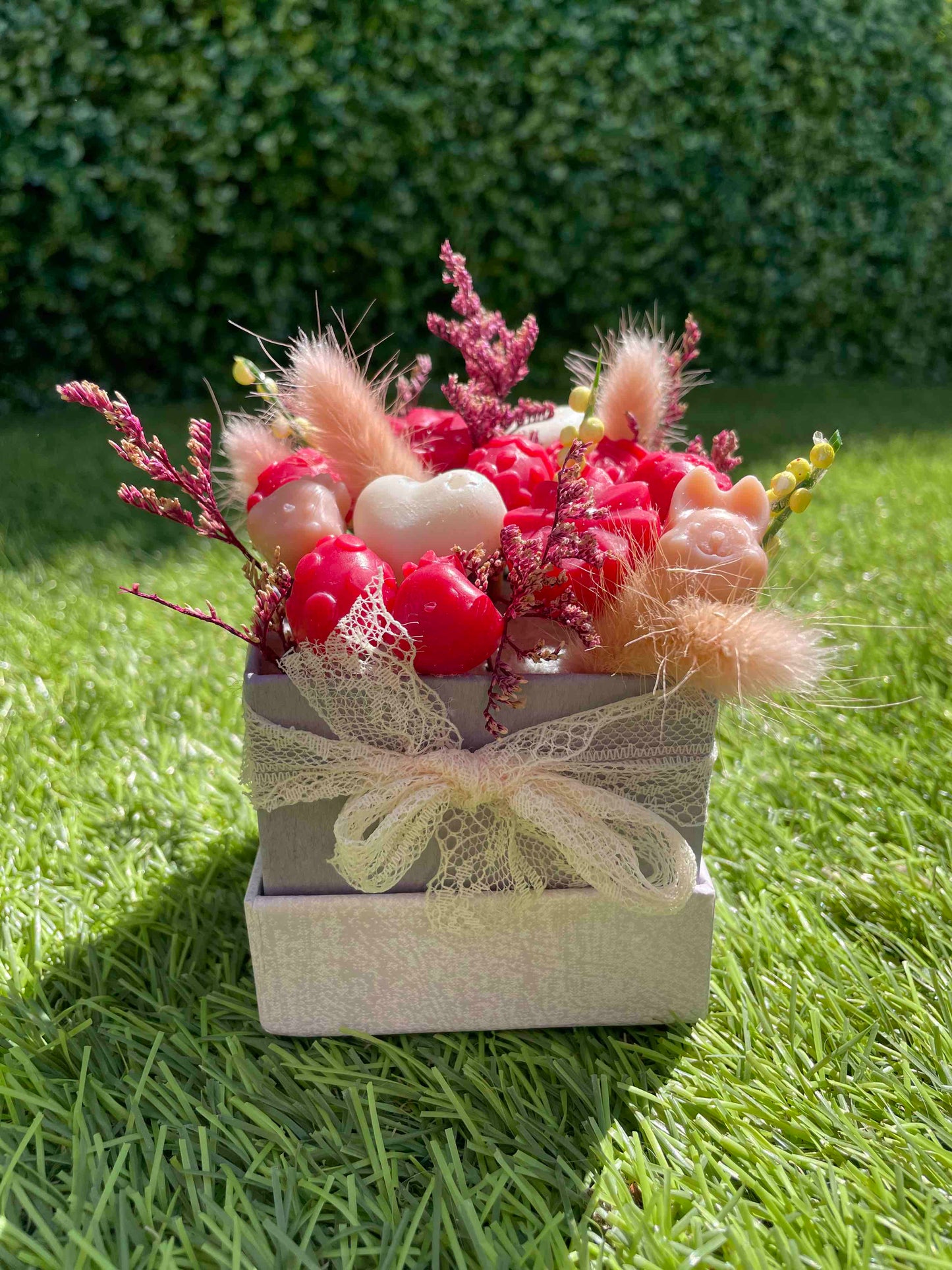 Sweet Box Red