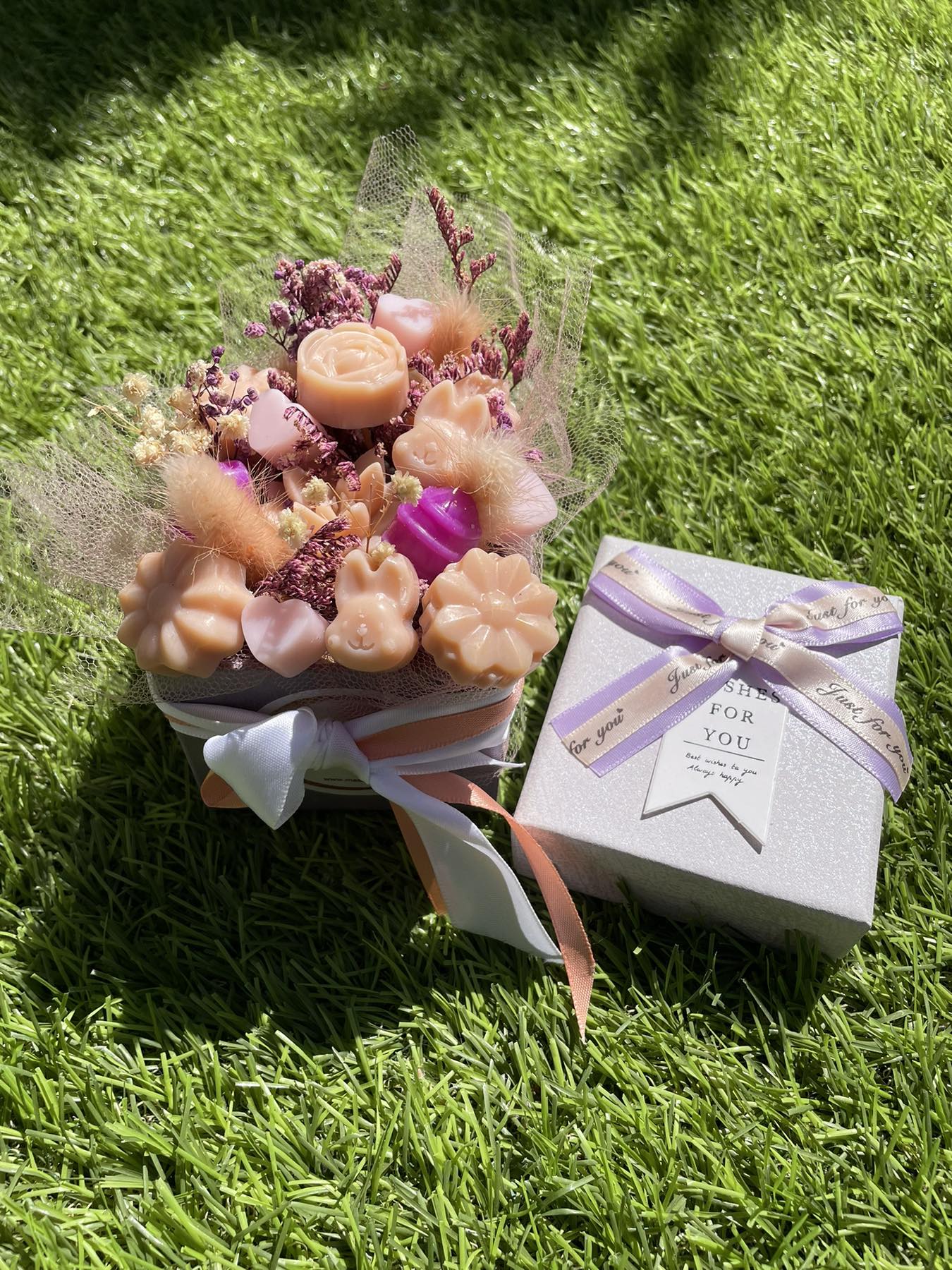 Sweet Box Rose
